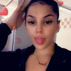 Meet your Posher, Lexii